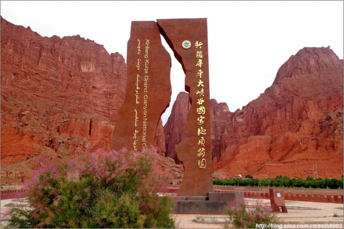 库车神秘大峡谷，藏着古龟兹唯一的飞天壁画